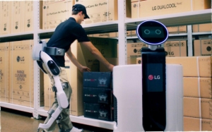 اسکلت رباتیک ال جی قدرت بدنی کاربر را افزایش می دهد