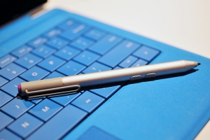 مایکروسافت برای افزایش دقت قلم سرفیس پتنت جدیدی ثبت کرد